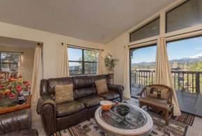 Dodson's Double Decker, 4 Bedrooms, Sleeps 10, Views, Fireplace, WiFi, Air Conditioning